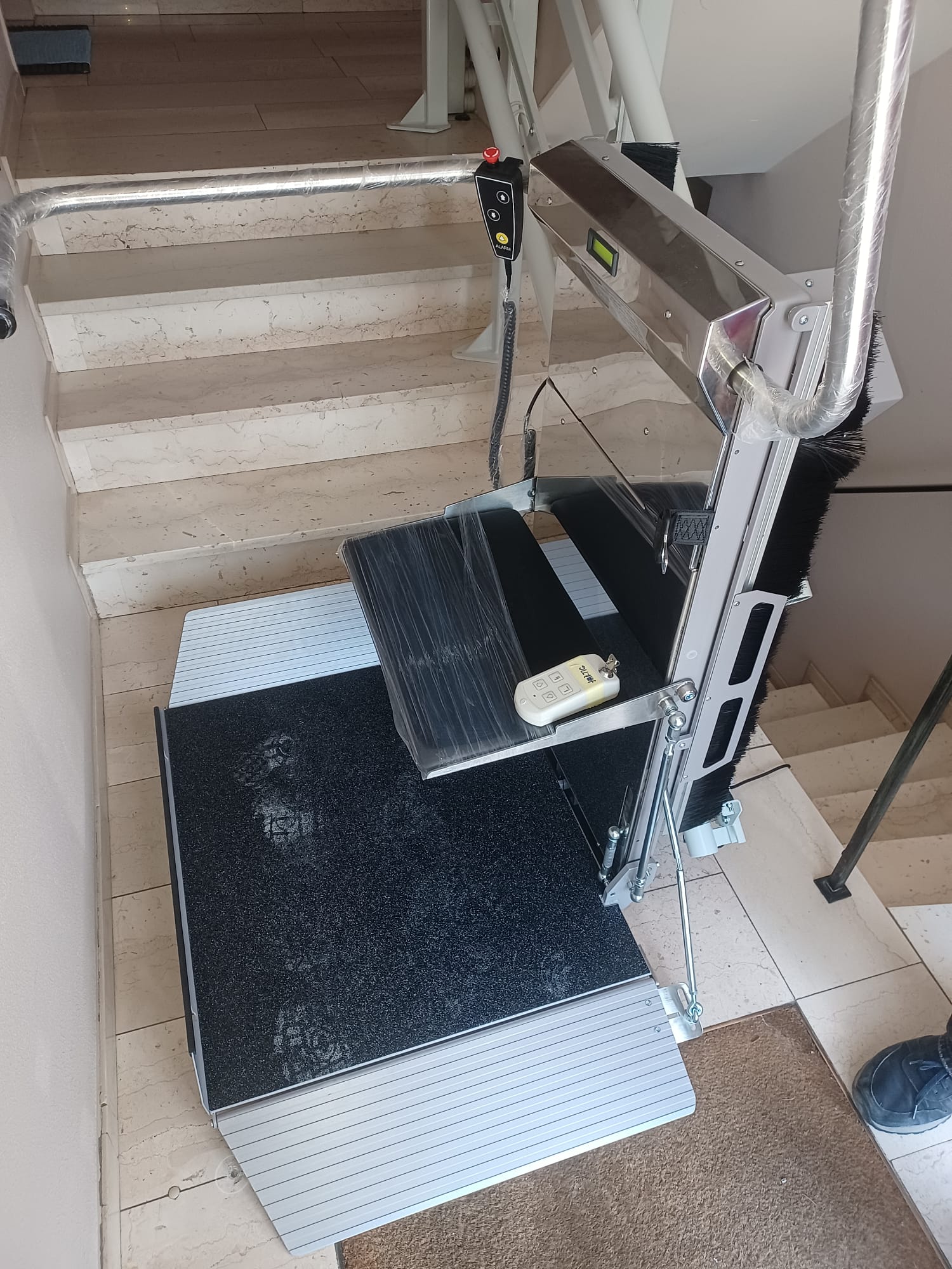 Stratos Plattform Lift in Denia